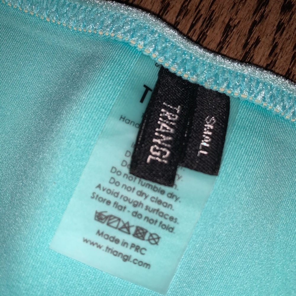 Triangl Crush Blue Lemonade Velvet Bikini - Picture 5 of 8